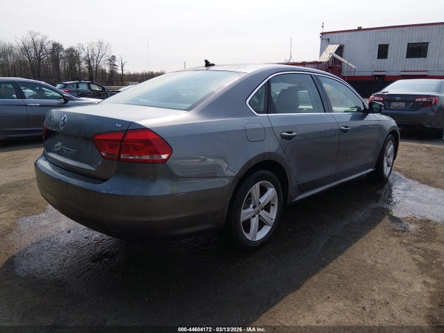 Aukcja sprzedaży 2013 Volkswagen Passat 2.5l Se, vin: 1VWBP7A33DC060006, numer aukcji: 44604172