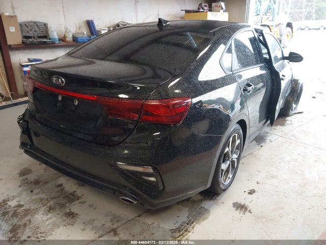 2019 Kia Forte Lxs მანქანა იყიდება აუქციონზე, vin: 3KPF24AD5KE131626, აუქციონის ნომერი: 44604173