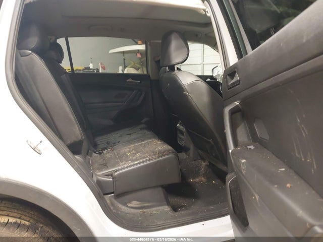 2018 VOLKSWAGEN TIGUAN 3VV3B7AX6JM181519 Photo 7
