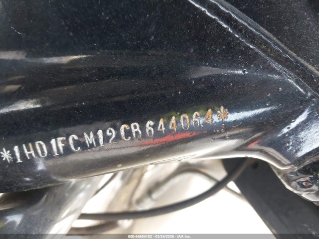 2012 HARLEY-DAVIDSON FLHTCU 1HD1FCM12CB644064 Photo 9