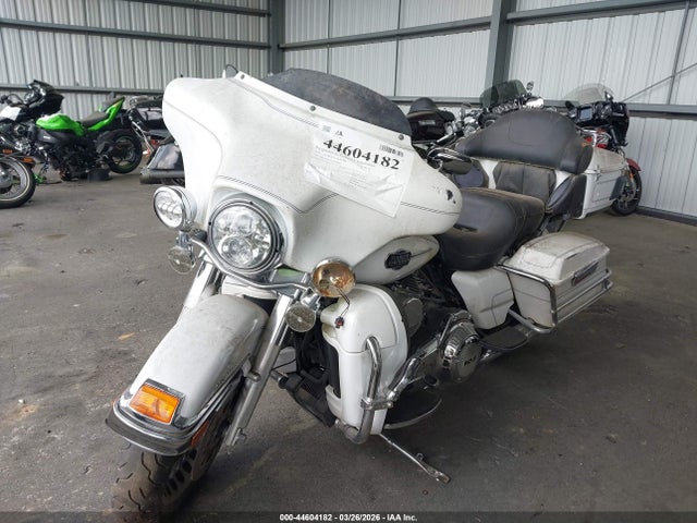 2012 HARLEY-DAVIDSON FLHTCU 1HD1FCM12CB644064 Photo 1