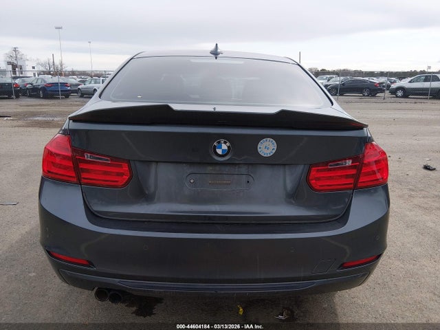 44604184 :رقم المزاد ، WBA3B5G50DNS05524 vin ، 2013 Bmw 328i Xdrive مزاد بيع