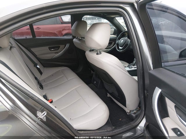 44604184 :رقم المزاد ، WBA3B5G50DNS05524 vin ، 2013 Bmw 328i Xdrive مزاد بيع