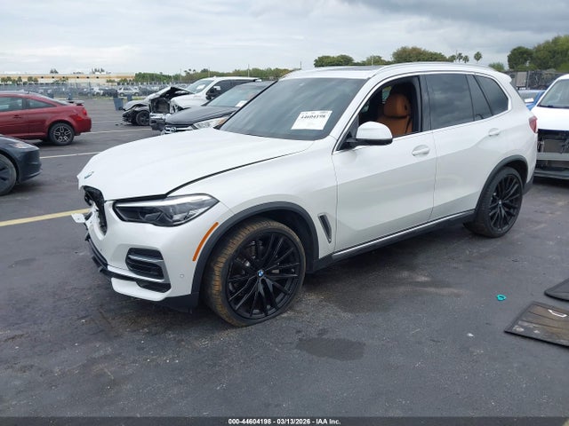 2023 BMW X5 5UXCR4C01P9R99111 Photo 1