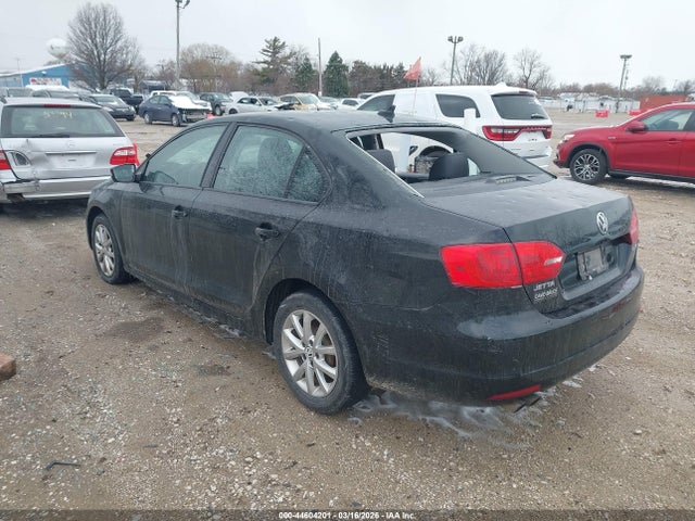 44604201 :رقم المزاد ، 3VWDZ7AJ1BM397710 vin ، 2011 Volkswagen Jetta 2.5l Se مزاد بيع