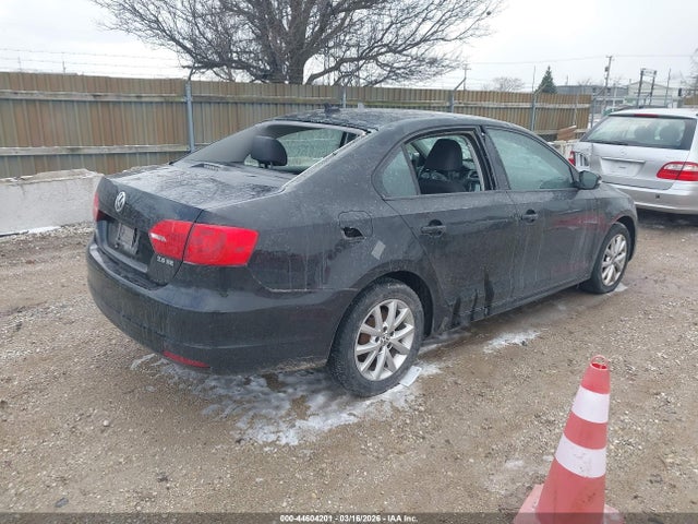 44604201 :رقم المزاد ، 3VWDZ7AJ1BM397710 vin ، 2011 Volkswagen Jetta 2.5l Se مزاد بيع