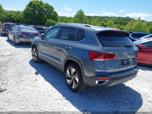 2024 Volkswagen Taos 1.5t Se მანქანა იყიდება აუქციონზე, vin: 3VVUX7B26RM064852, აუქციონის ნომერი: 44604233