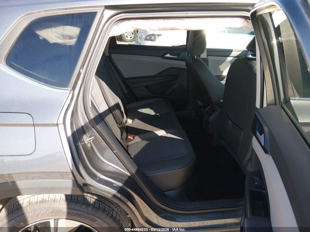 2024 Volkswagen Taos 1.5t Se მანქანა იყიდება აუქციონზე, vin: 3VVUX7B26RM064852, აუქციონის ნომერი: 44604233