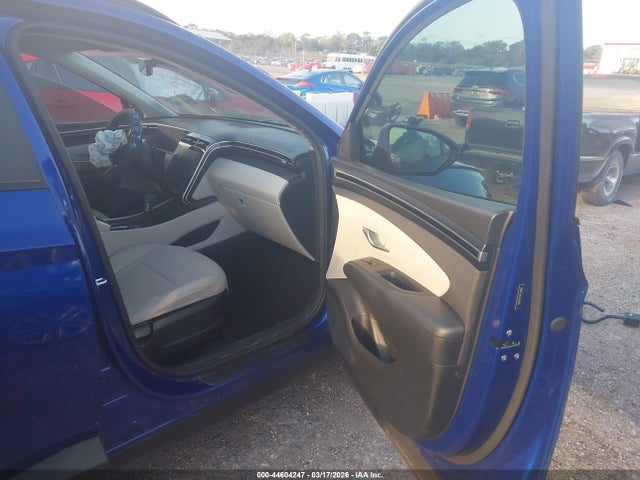 44604247 :رقم المزاد ، 5NMJFCAE7PH270853 vin ، 2023 Hyundai Tucson Sel مزاد بيع