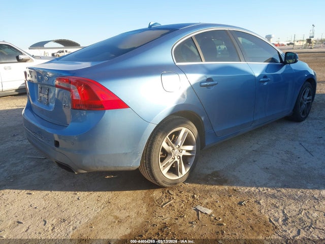 YV1612FS3E2283768 Volvo S60 T5