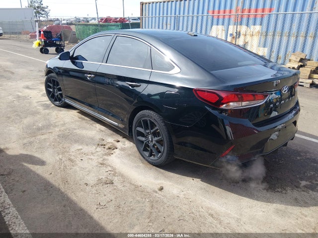 Продажа на аукционе авто 2018 Hyundai Sonata Limited 2.0t, vin: 5NPE34AB1JH661979, номер лота: 44604285