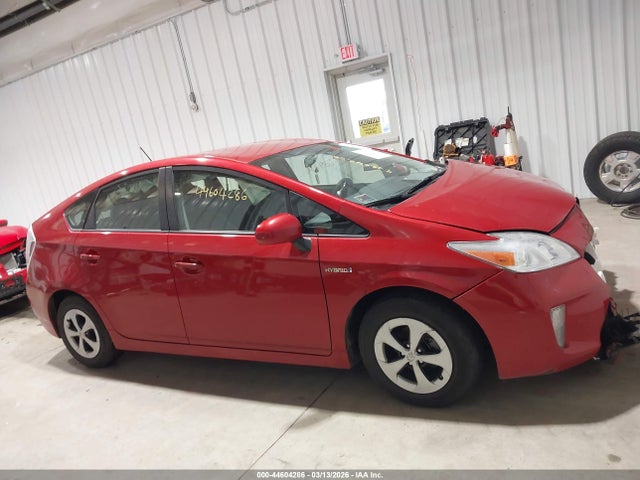 Toyota Prius Two 2014 JTDKN3DU0E1756986 Image 13