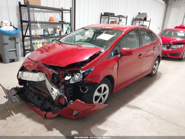 Toyota Prius Two 2014 JTDKN3DU0E1756986 Image 2
