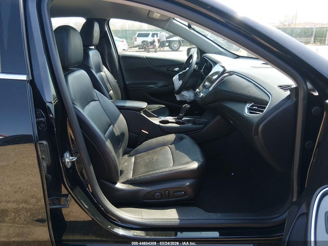 1G1ZE5ST8HF209579 Chevrolet MALIBU 1LT