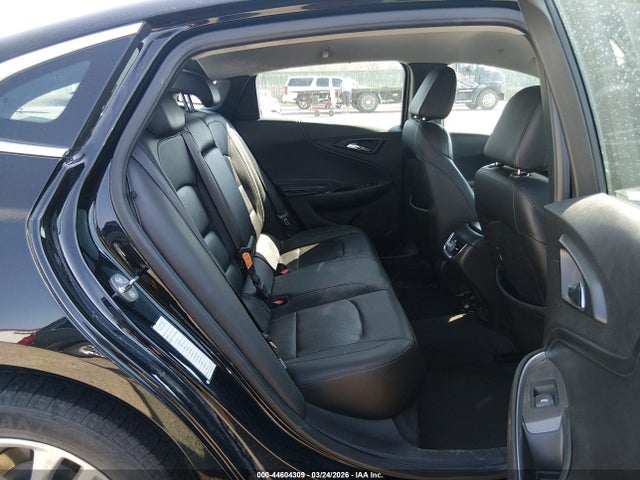 1G1ZE5ST8HF209579 Chevrolet MALIBU 1LT