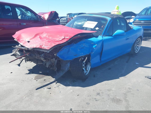Продажа на аукционе авто 2004 Mazda Mx-5 Miata Cloth, vin: JM1NB353240403021, номер лота: 44604313
