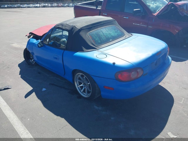 Продажа на аукционе авто 2004 Mazda Mx-5 Miata Cloth, vin: JM1NB353240403021, номер лота: 44604313