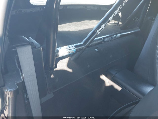 Продажа на аукционе авто 2004 Mazda Mx-5 Miata Cloth, vin: JM1NB353240403021, номер лота: 44604313