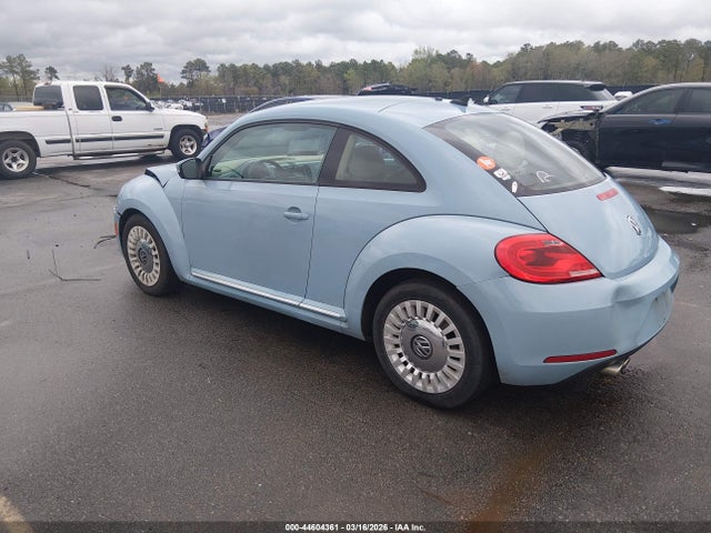 2014 VOLKSWAGEN BEETLE 3VWJ07AT7EM655361 Photo 2