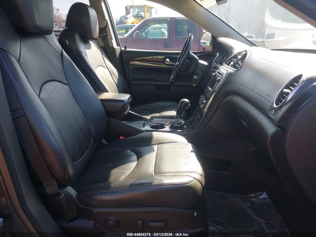 44604378 :رقم المزاد ، 5GAKRBKD2HJ326853 vin ، 2017 Buick Enclave Leather مزاد بيع