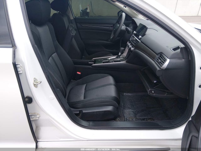 44604391 :رقم المزاد ، 1HGCV1F4XLA143004 vin ، 2020 Honda Accord Ex مزاد بيع