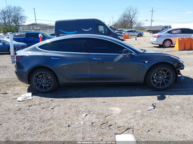 2019 Tesla Model 3 Long Range/performance მანქანა იყიდება აუქციონზე, vin: 5YJ3E1EB5KF386546, აუქციონის ნომერი: 44604393