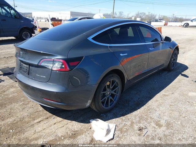 2019 Tesla Model 3 Long Range/performance მანქანა იყიდება აუქციონზე, vin: 5YJ3E1EB5KF386546, აუქციონის ნომერი: 44604393