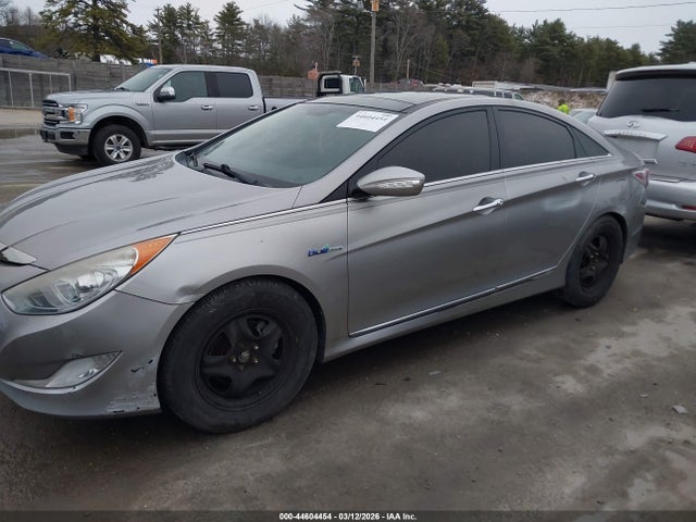 Продаж на аукціоні авто 2011 Hyundai Sonata Hybrid, vin: KMHEC4A43BA018975, номер лоту: 44604454