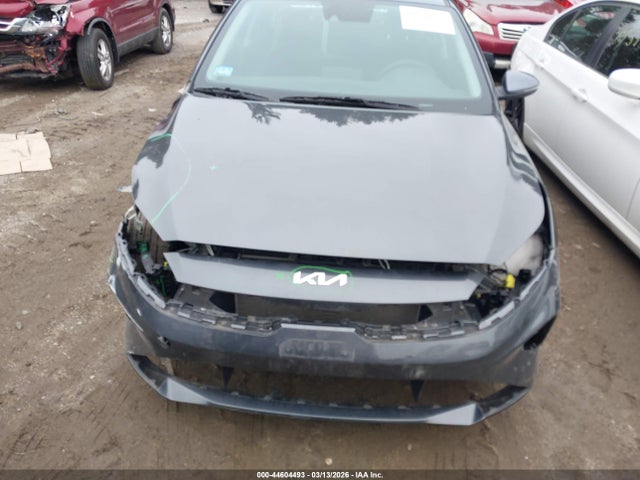 3KPF24AD6PE662972 KIA Forte Lxs