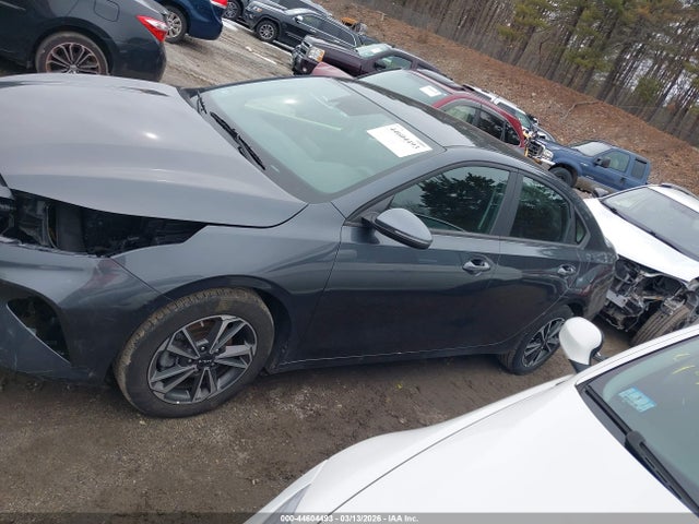 3KPF24AD6PE662972 KIA Forte Lxs