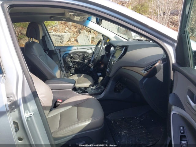 44604509 :رقم المزاد ، KM8SRDHF3HU185398 vin ، 2017 Hyundai Santa Fe Limited Ultimate مزاد بيع
