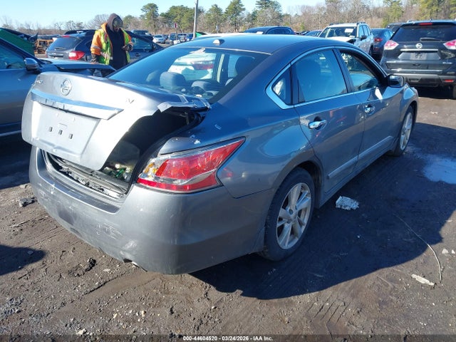 2015 Nissan Altima 2.5 Sv მანქანა იყიდება აუქციონზე, vin: 1N4AL3AP5FC179013, აუქციონის ნომერი: 44604520
