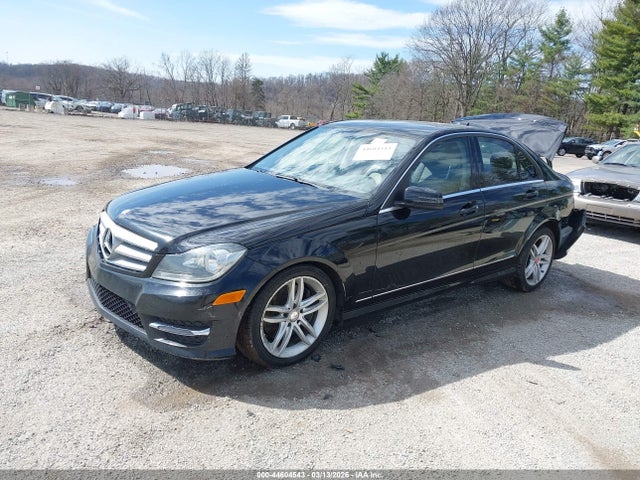 Продаж на аукціоні авто 2013 Mercedes-benz C 300 Sport 4matic, vin: WDDGF8AB5DR286625, номер лоту: 44604543