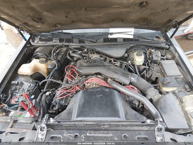 Продажа на аукционе авто 1991 Lincoln Town Car Executive, vin: 1LNCM81W6MY713510, номер лота: 44604560