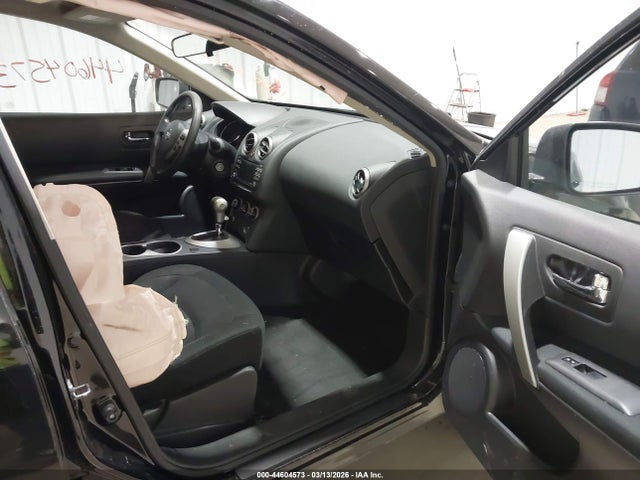 JN8AS5MV1FW768467 Nissan Rogue Select S