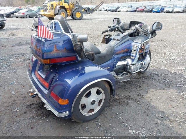 1988 HONDA GL1500 1HFSC2205JA008329 Photo 3