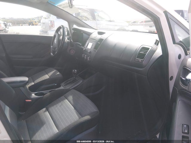 Продаж на аукціоні авто 2016 Kia Forte Ex, vin: KNAFX4A87G5451468, номер лоту: 44604599