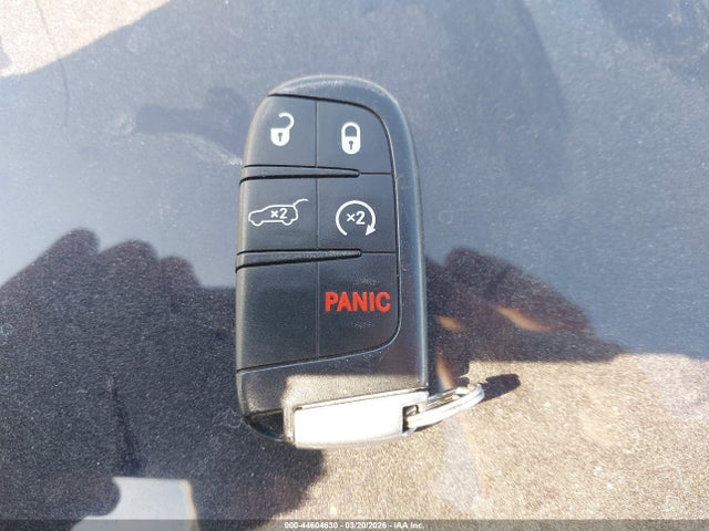 44604630 :رقم المزاد ، 1C4RJFBGXLC374457 vin ، 2020 Jeep Grand Cherokee Limited 4x4 مزاد بيع