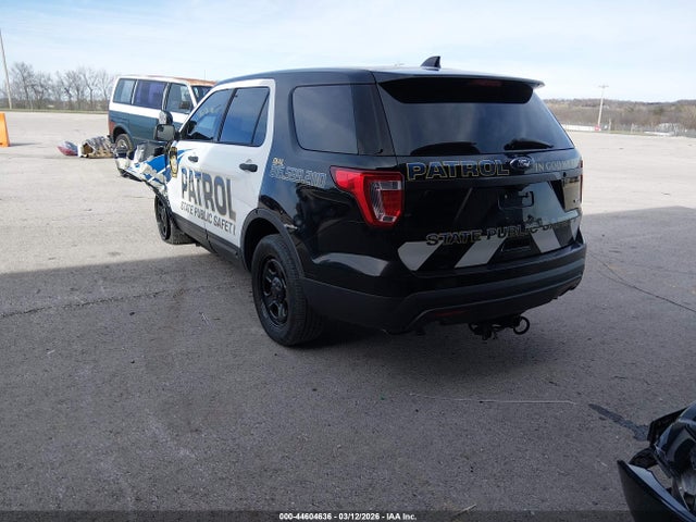 2017 FORD UTILITY POLICE INTERCEPTOR 1FM5K8AR0HGC86054 Photo 2