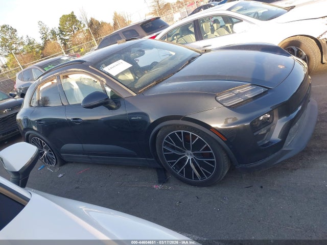 Porsche Macan Electric 4 2024 WP1AA2XAXRL000512 Image 13