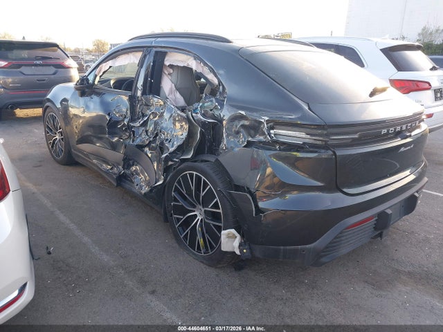 2024 PORSCHE MACAN ELECTRIC WP1AA2XAXRL000512 Photo 2