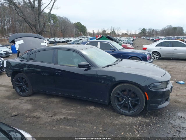 Auction sale of the 2016 Dodge Charger Sxt, vin: 2C3CDXHG7GH242368, lot number: 44604674