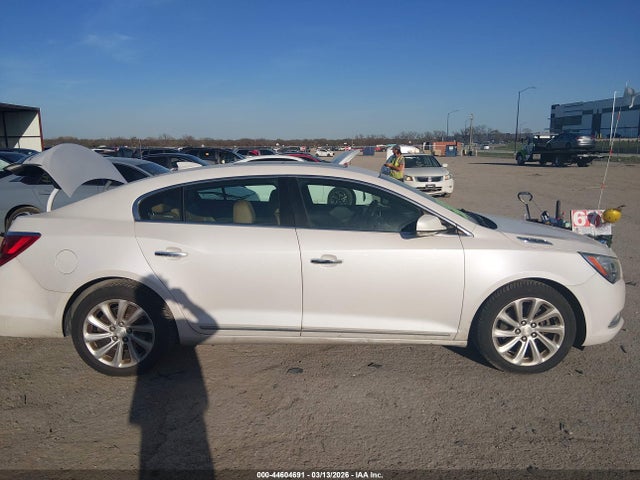 Aukcja sprzedaży 2016 Buick Lacrosse Leather, vin: 1G4GB5G34GF111658, numer aukcji: 44604691