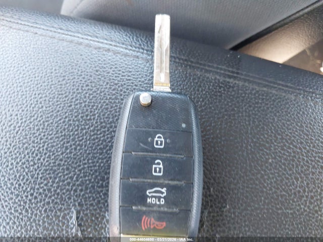 KIA Optima Lx 2015 5XXGM4A76FG470286 Image 11