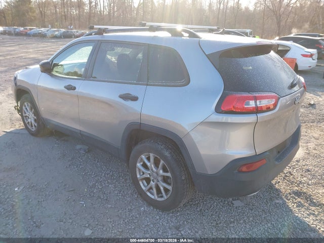 2017 JEEP CHEROKEE 1C4PJLAS9HW559469 Photo 2