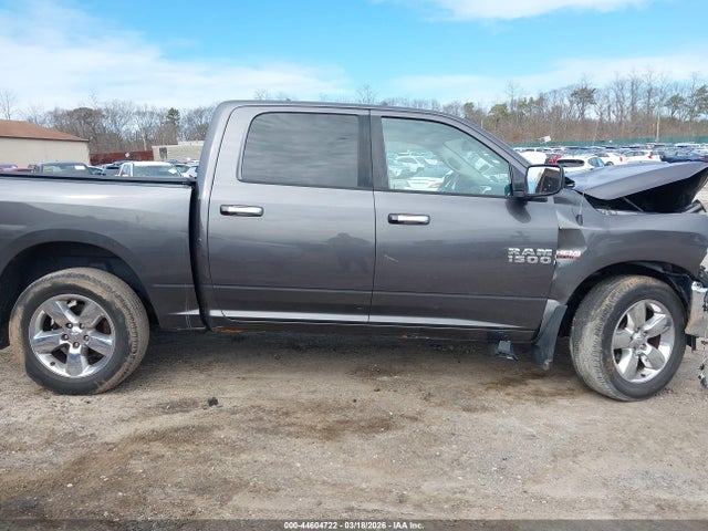 44604722 :رقم المزاد ، 3C6RR7LT6HG565766 vin ، 2017 Ram 1500 Big Horn  4x4 5'7 Box مزاد بيع