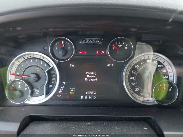44604722 :رقم المزاد ، 3C6RR7LT6HG565766 vin ، 2017 Ram 1500 Big Horn  4x4 5'7 Box مزاد بيع