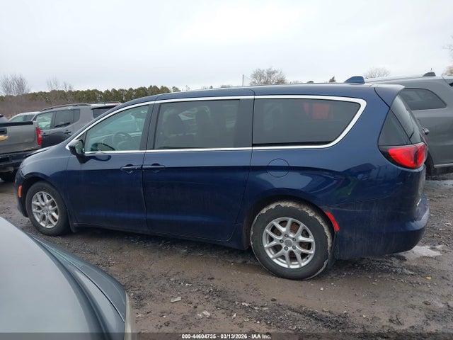Продаж на аукціоні авто 2017 Chrysler Pacifica Touring, vin: 2C4RC1DG5HR609288, номер лоту: 44604735