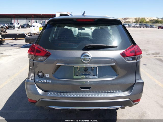 Nissan ROGUE S 2018 5N1AT2MT1JC715845 Image 16