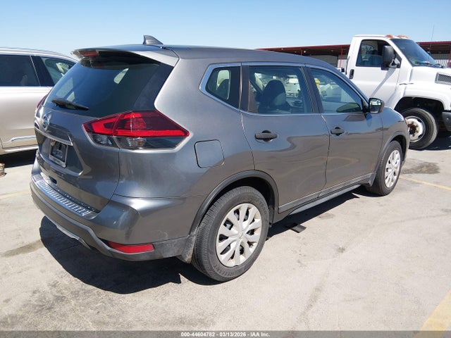 Nissan ROGUE S 2018 5N1AT2MT1JC715845 Image 4